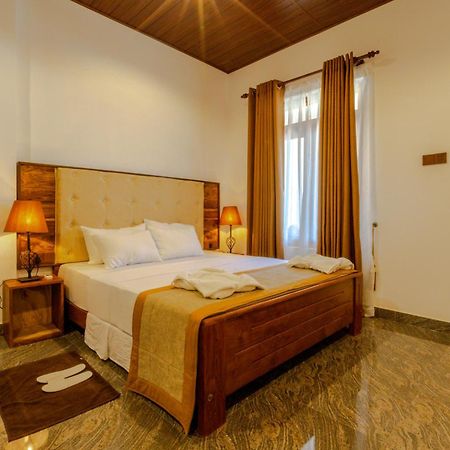 Elysia Sigiriya Hotel Дамбула Екстериор снимка