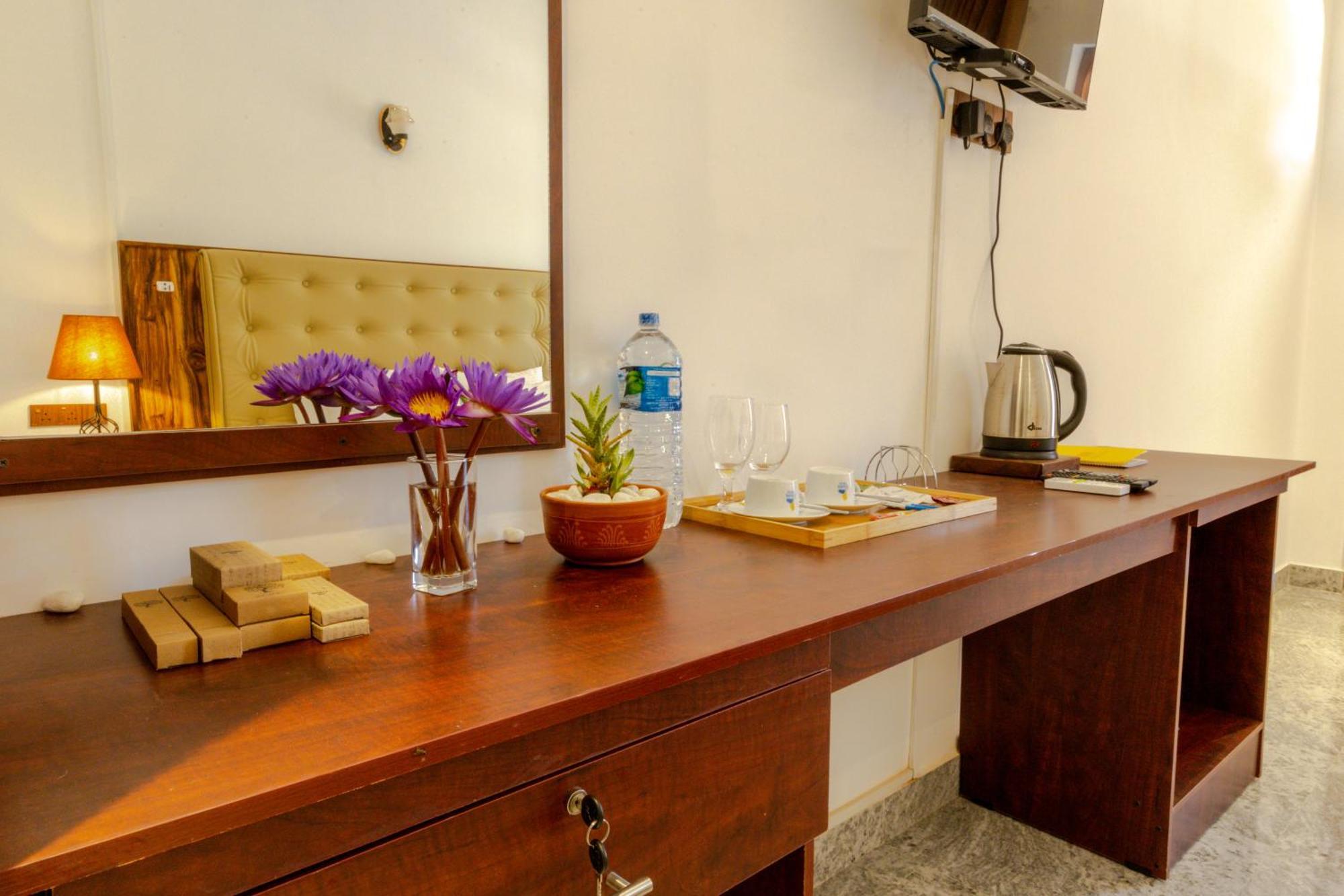 Elysia Sigiriya Hotel Дамбула Екстериор снимка