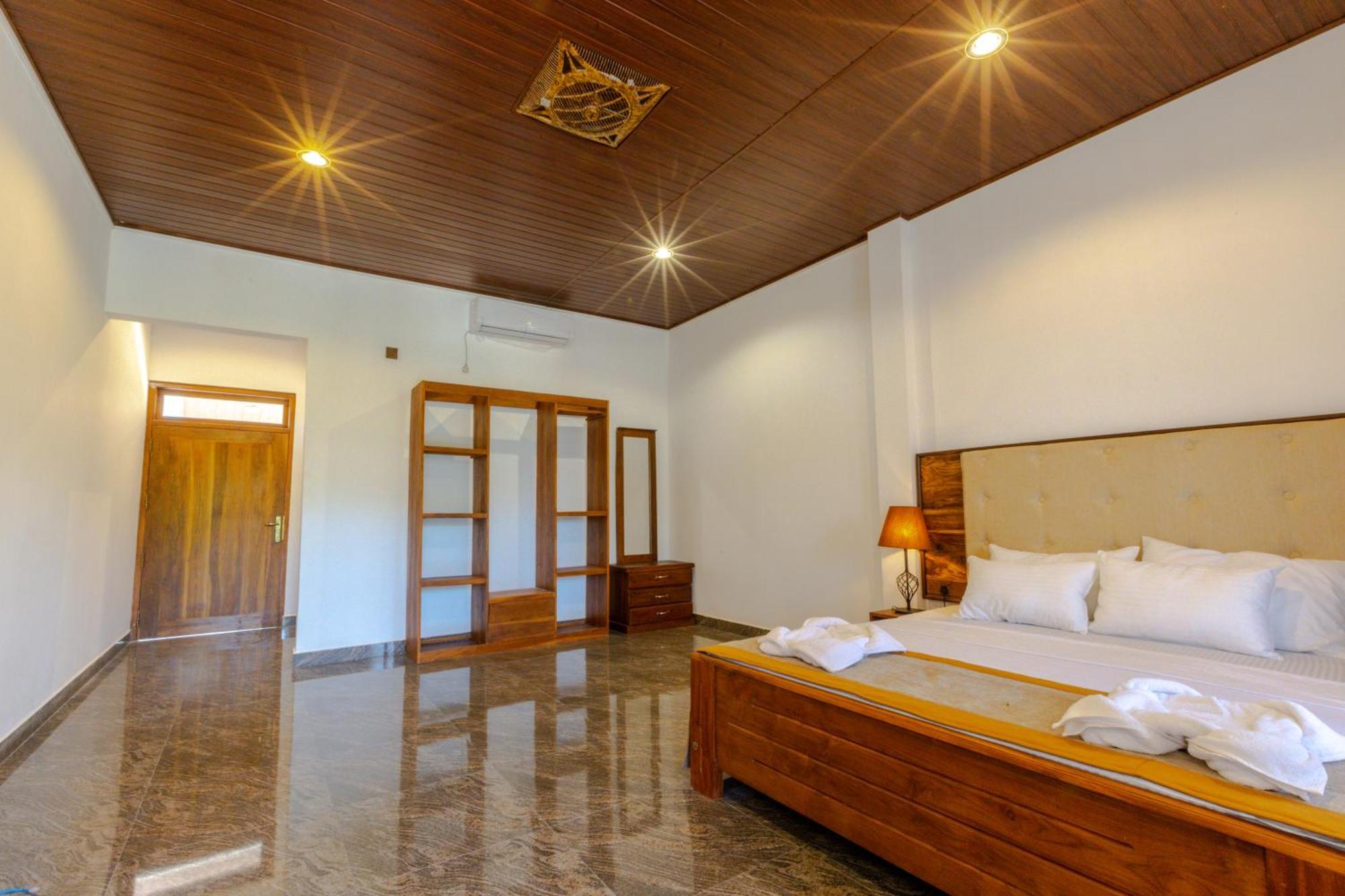 Elysia Sigiriya Hotel Дамбула Екстериор снимка