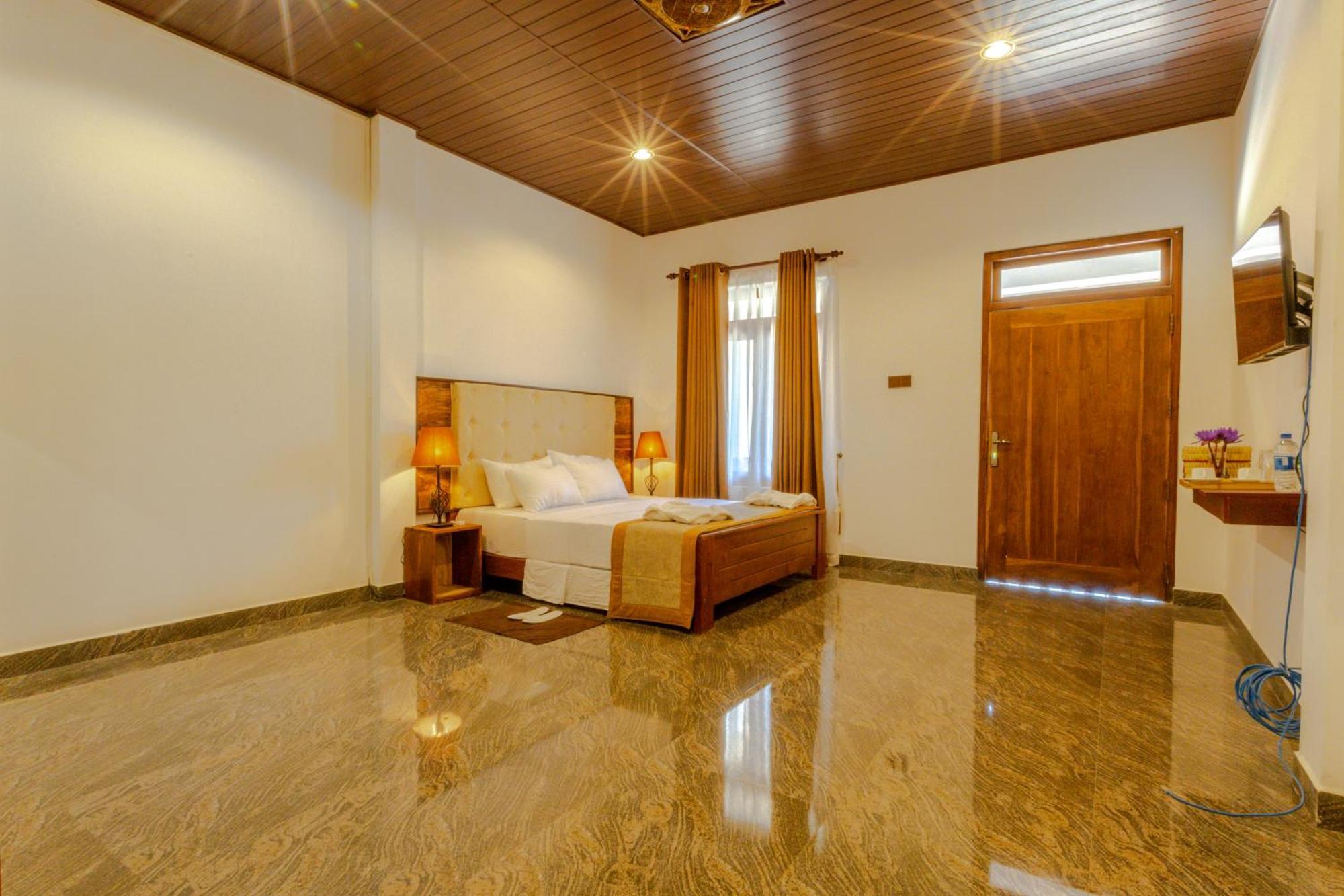 Elysia Sigiriya Hotel Дамбула Екстериор снимка