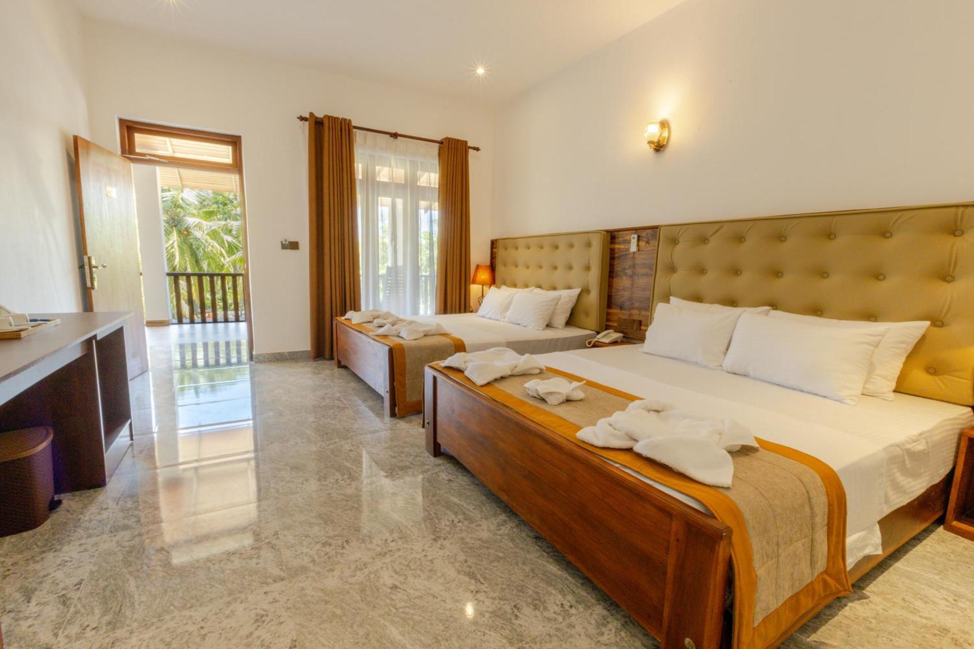 Elysia Sigiriya Hotel Дамбула Екстериор снимка