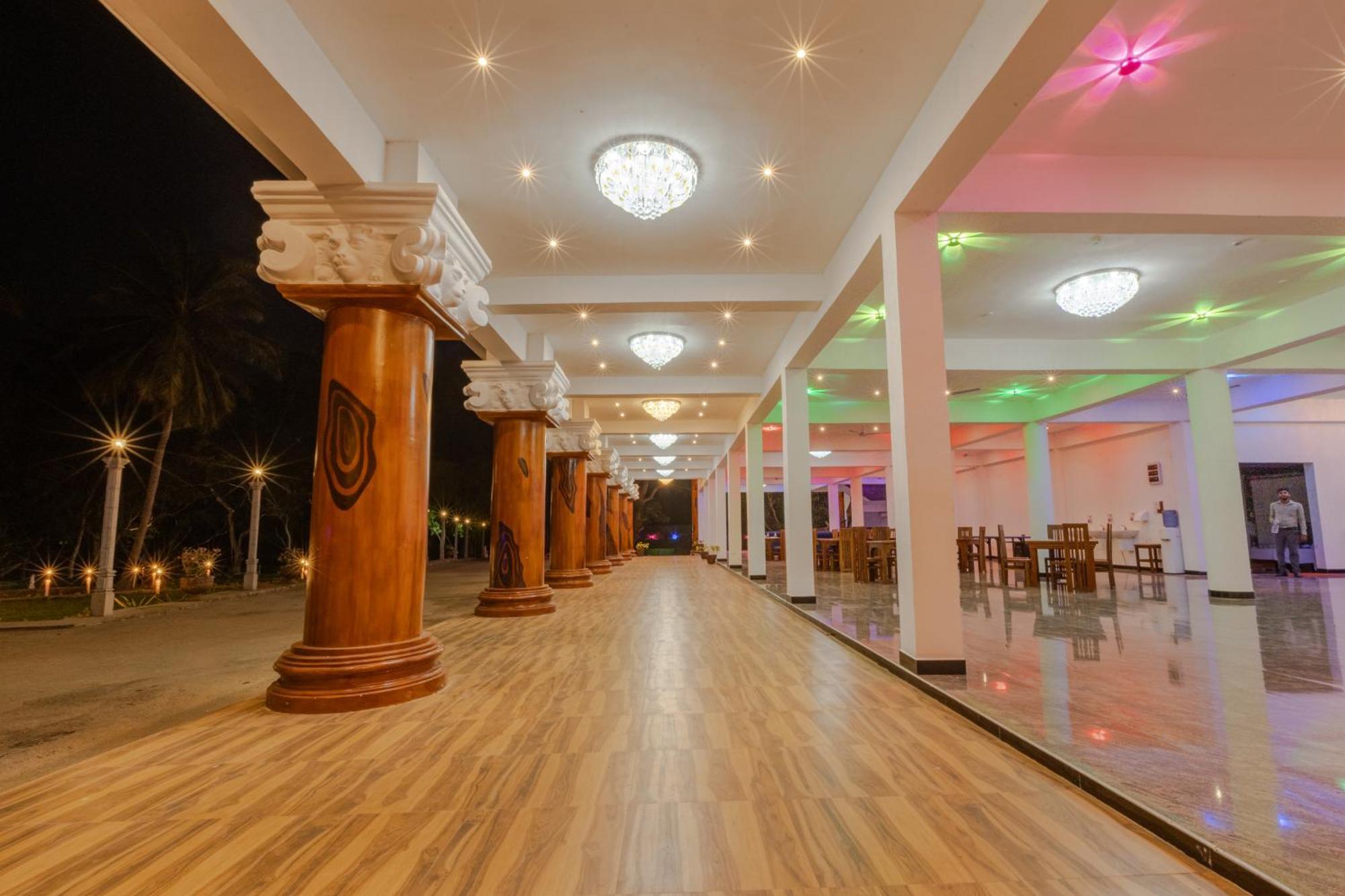 Elysia Sigiriya Hotel Дамбула Екстериор снимка