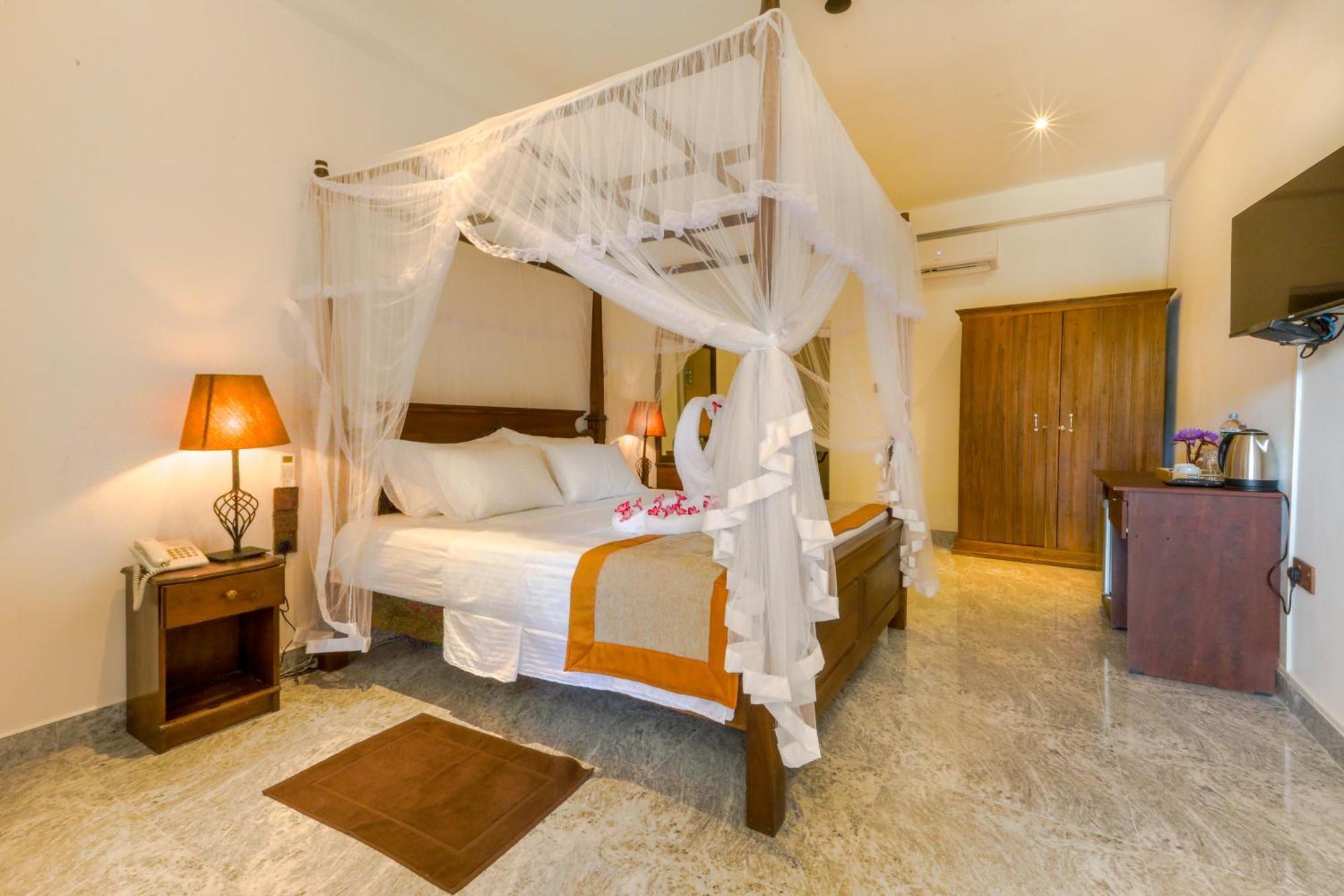 Elysia Sigiriya Hotel Дамбула Екстериор снимка